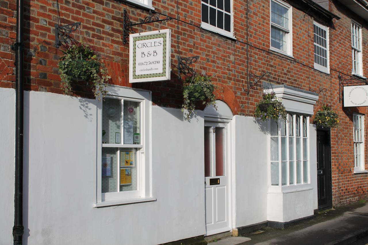 Circles Guest House Pewsey 外观 照片